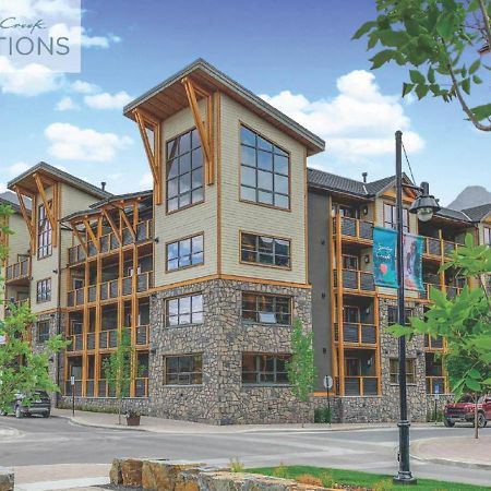 White Spruce Lodge By Spring Creek Vacations Канмор Экстерьер фото