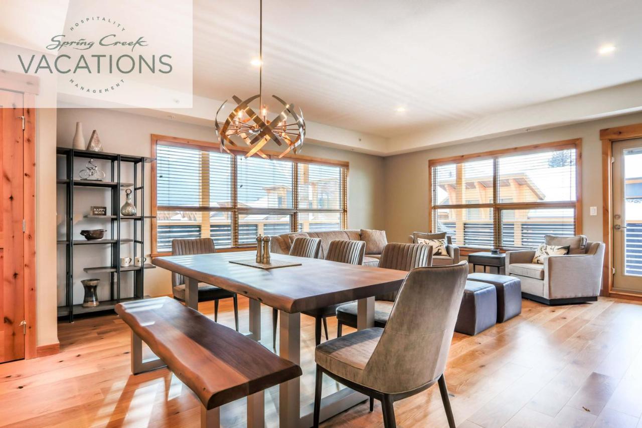 White Spruce Lodge By Spring Creek Vacations Канмор Номер фото