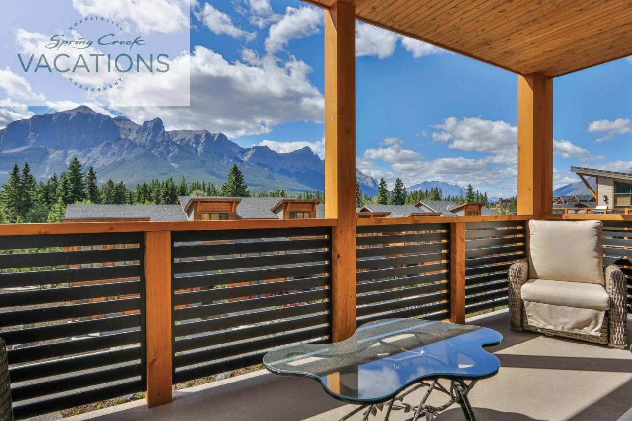 White Spruce Lodge By Spring Creek Vacations Канмор Номер фото