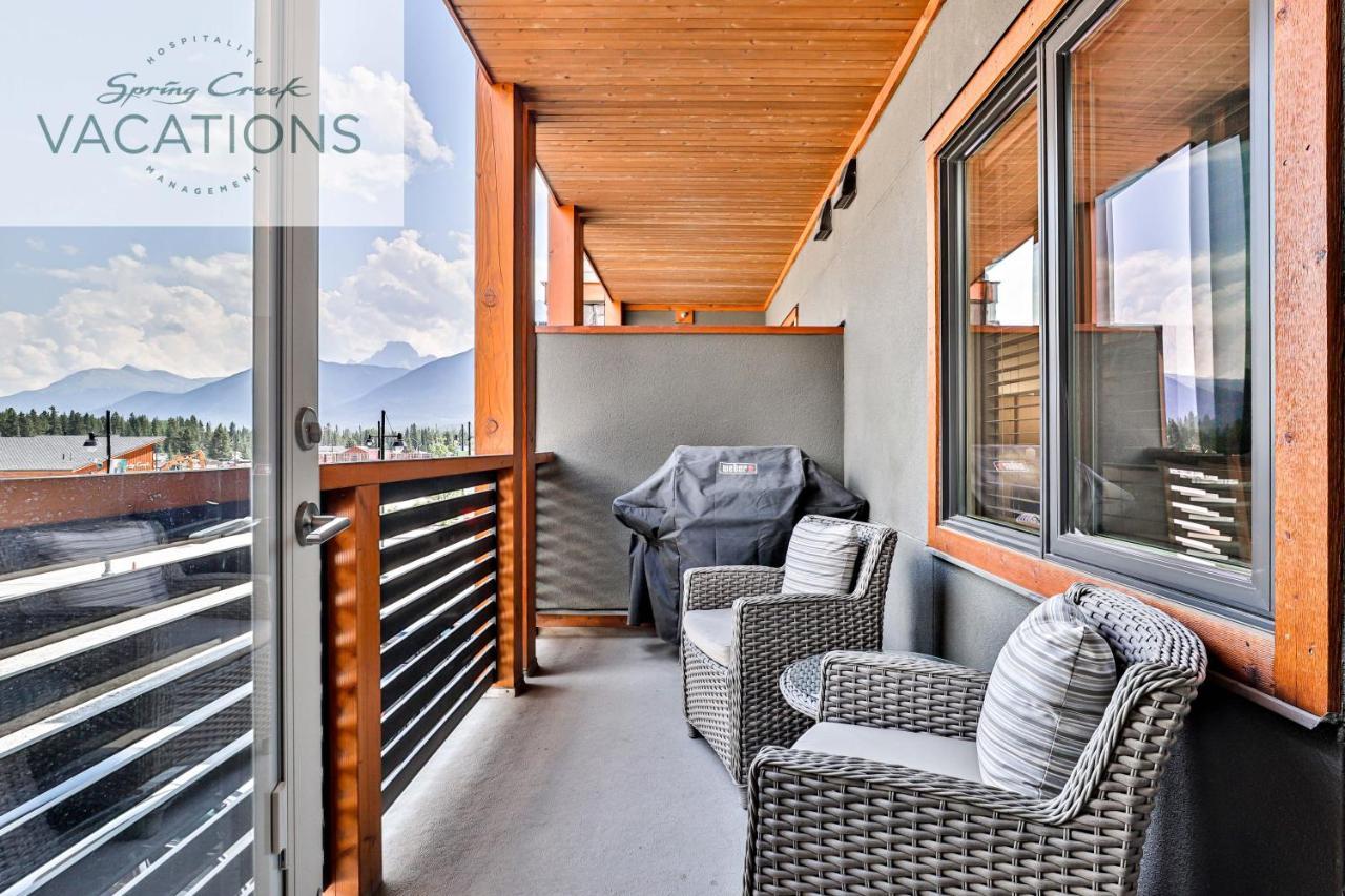 White Spruce Lodge By Spring Creek Vacations Канмор Номер фото